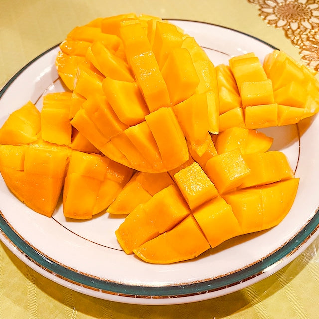 Nawab Mango 3kg (6-8 Pieces)  / ナワブマンゴー 3kg (6-8個入)※冷蔵発送/他の商品と同時購入不可